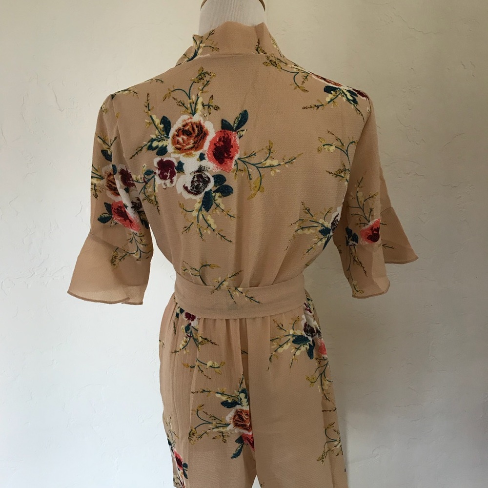 🔅SALE LAST ONE Romantic floral romper - Picture 6 of 7